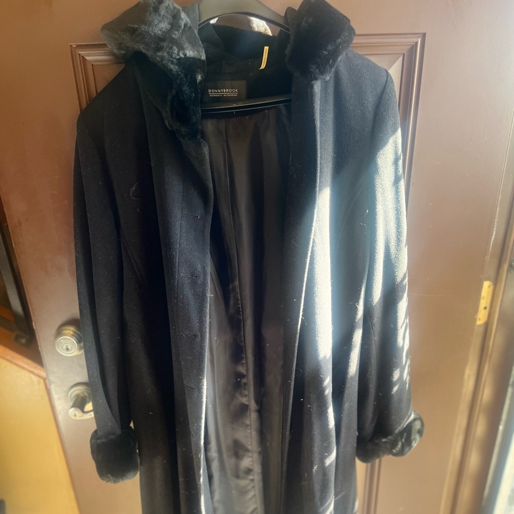 Full Length Dramatic Duster Coat Like New Conditi… - image 2